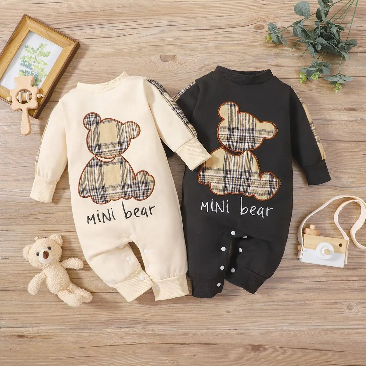 Newborn Babies  Patch Bear Long Sleeved One-piece Romper